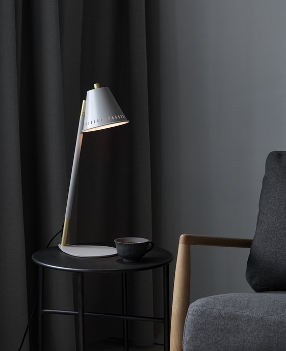 Elegantní lehce industriální svítidlo s mosazným detailem a zajímavým světelným efektem - Nordlux Pine