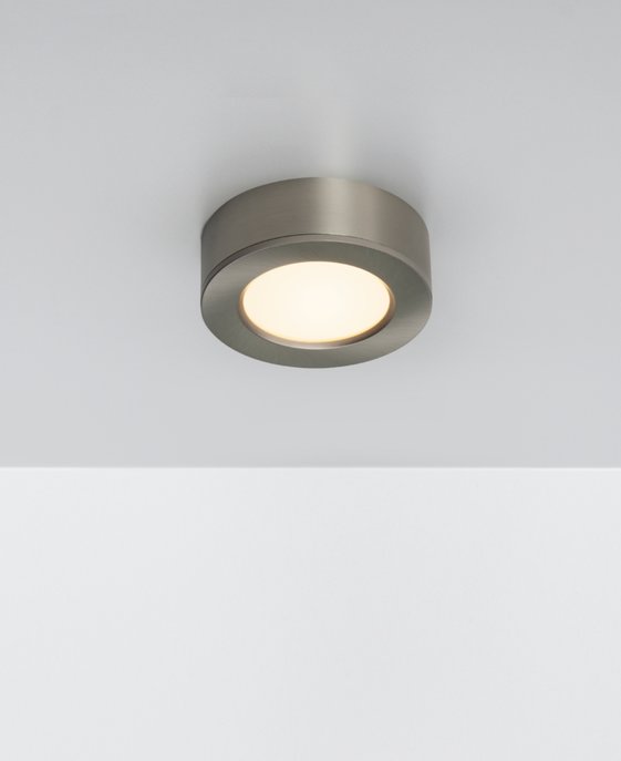 Designové bodové světlo do kuchyně s možností volby teploty světla.