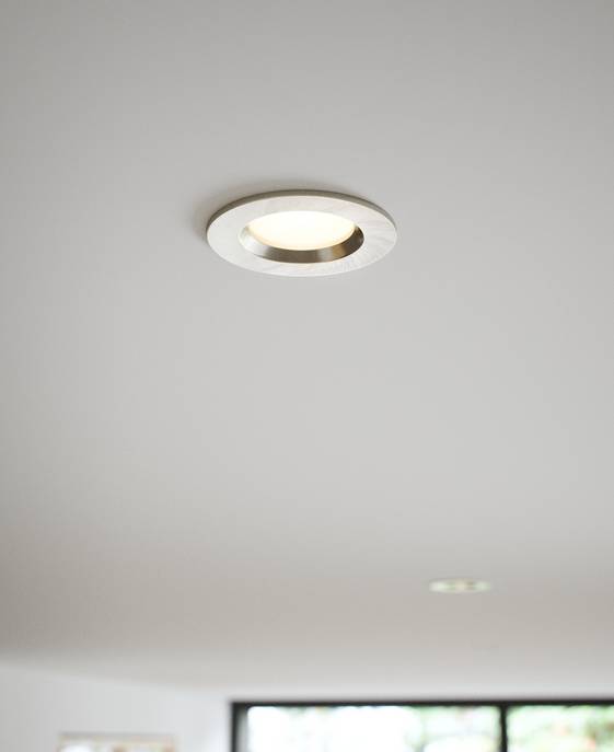 Integrovanou LED diodu umožňující paralelní připojení má bodovka Tiaki od Nordluxu. Můžete tlumit její světlo ve dvou krocích bez použití stmívače