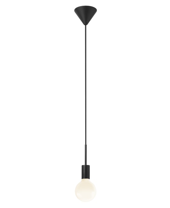 Závěsné dekorativní světlo Paco od Nordluxu v černé nebo mosazné variantě. Ideální v kombinaci s dekorativní žárovkou.  