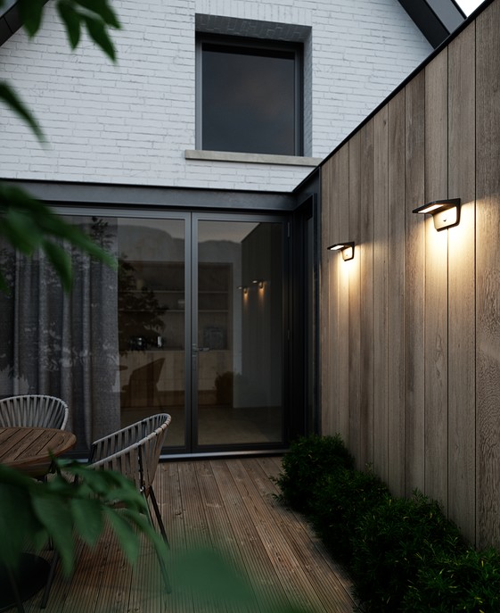 Nástěnné solární bezdrátové venkovní světlo Agena od Nordluxu s pohybovým senzorem, díky stínítku směřujícímu dolů je ideální k osvětlení příjezdové cesty či vchodu do domu.