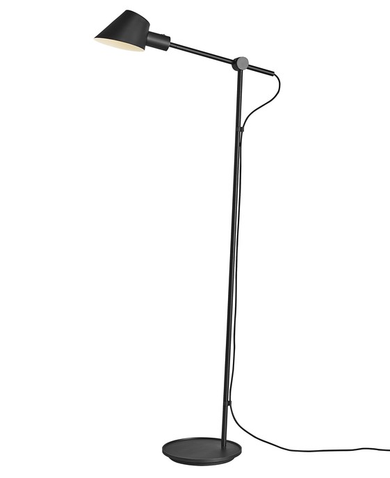 Stojací lampa, která si posvítí přesně na to, co potřebujete! Má nastavitelné rameno i stínidlo, takže se dokonale přizpůsobí vašim požadavkům.