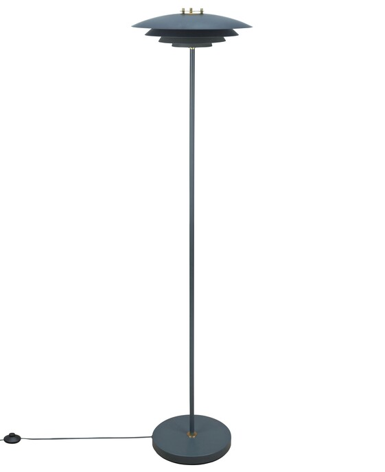 Exkluzivní stojací lampa z lakovaného kovu s typickými skandinávskými prvky a zajímavými průsvity Nordlux Bretagne