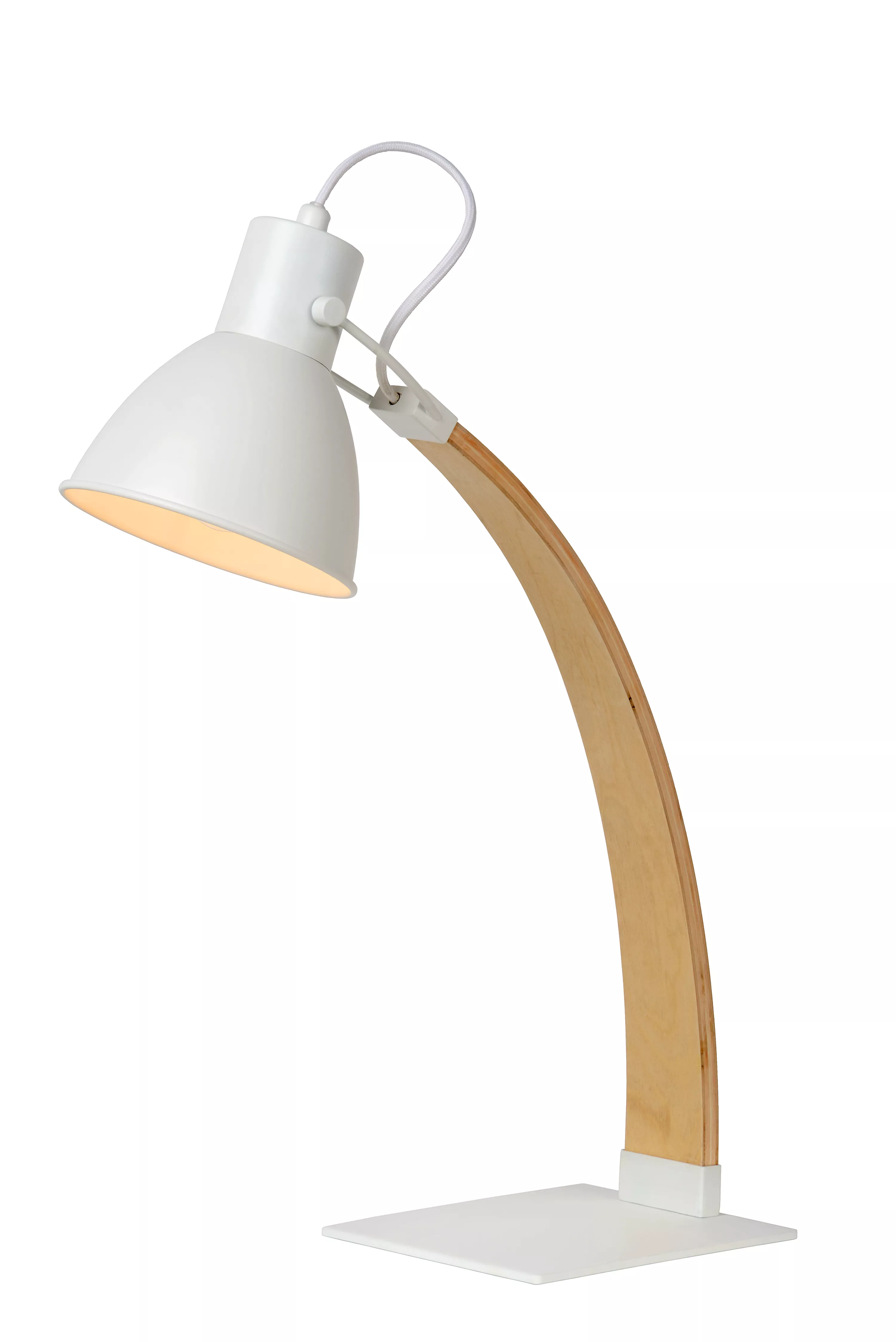 Stolní lampička Curf kombinuje dřevo a kov ve skandinávském stylu, možné nastavit směr záření díky otočnému stínítku.
