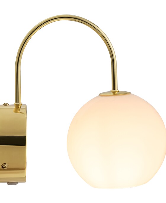 Nástěnné svítidlo Franca propojuje klasický lustr s moderním přístupem. Vintage detaily v kombinaci s moderním nádechem, skleněné kopule vydávají příjemné rozptýlené světlo.