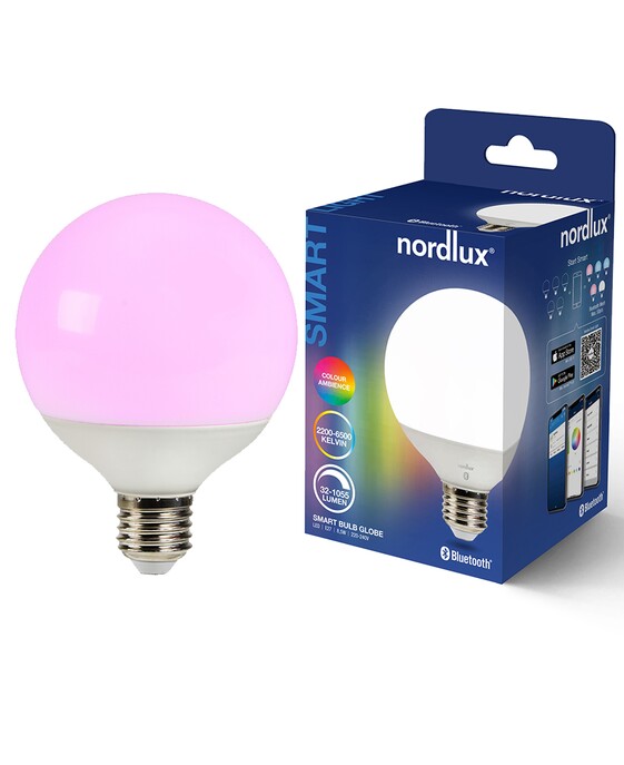 Chytrá žárovka od Nordluxu s možností nastavení barevné teploty a až 16 milionů barev, stmívatelná pomocí aplikace Nordlux Smart Light nebo dálkového ovladače.