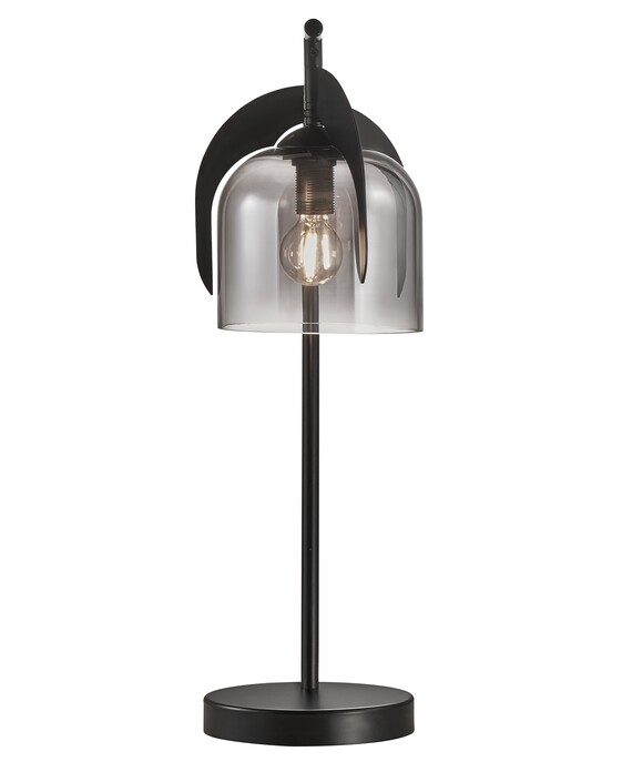 Stolní lampička Boshi se stínítkem z kouřového skla poskytne prostoru příjemné osvětlení.