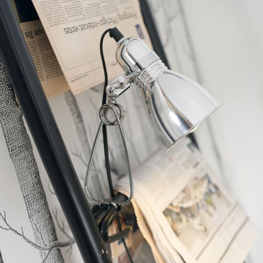 Malá a praktická mobilní lampička Nordlux Photo vhodná k přemisťování podle vašich potřeb