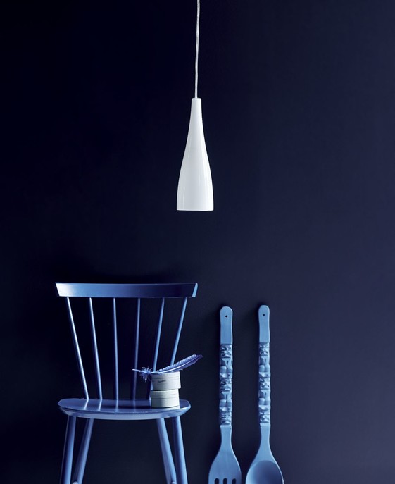 Nordlux Embla - stylová závěsná lampa do jídelny i kavárny. Štíhlé skleněné stínidlo