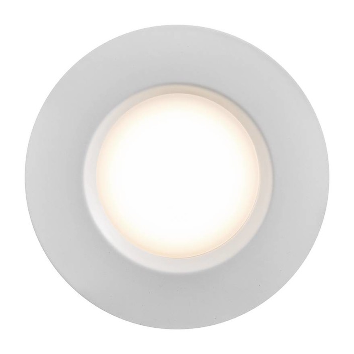 Vestavěné svítidlo Dorado od Nordlux vyzařuje teple bílé světlo, takže je vhodné například do pokoje, kde potřebujete příjemné osvětlení. Zároveň má i vysoký stupeň IP. (bílá)